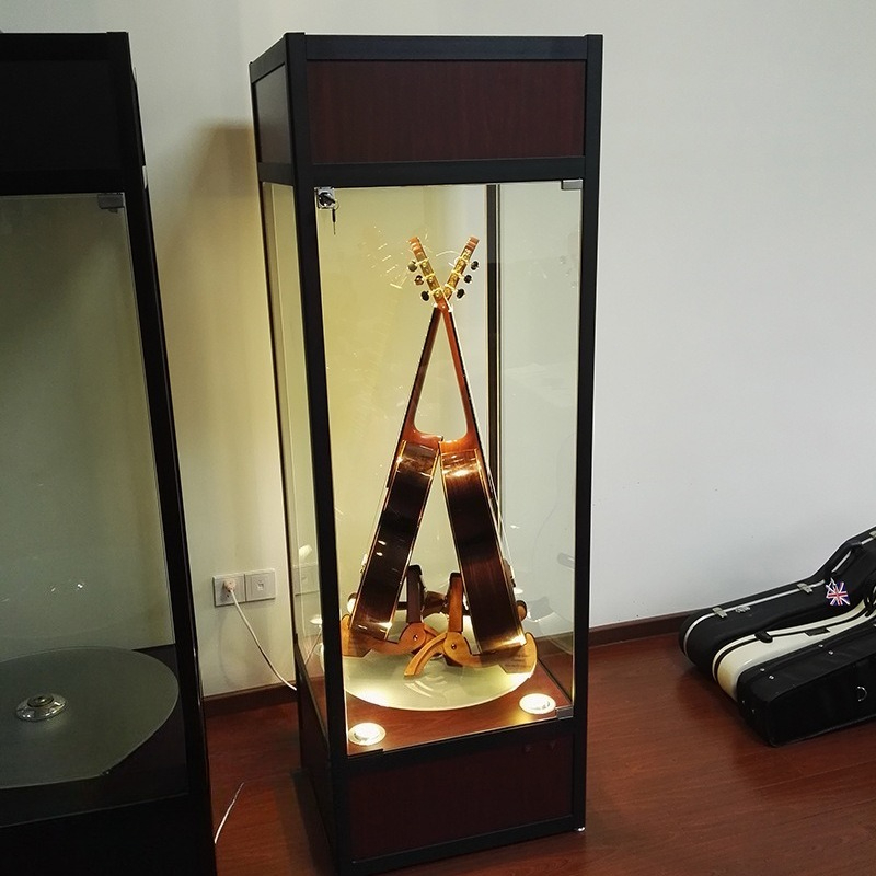 Vetrina espositiva per chitarr - Musical Instrument Glass recensione e prezzo